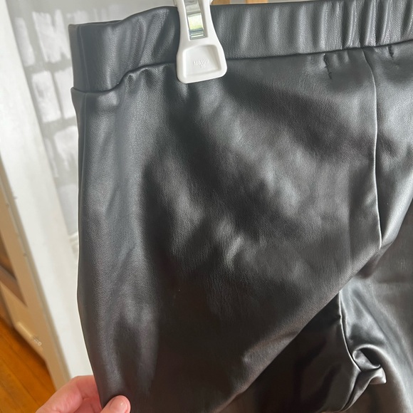 Generation Love Vegan Leather Leggings - Medium - never worn!! - Picture 3 of 6